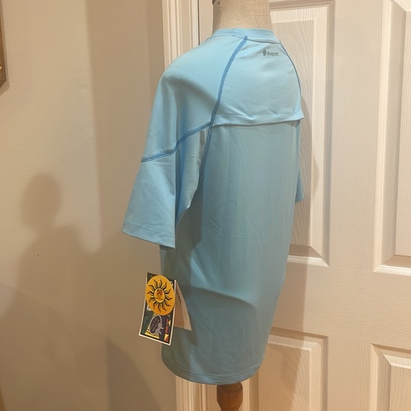 Weekender Rash guard performance athletic top aqua solar short sleeve sky blue S - Picture 3 of 10